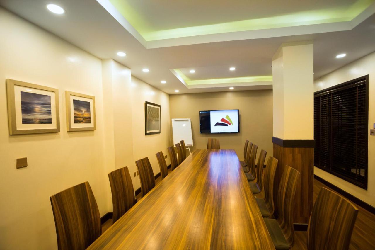 Reata Apartment Hotel Найроби Екстериор снимка